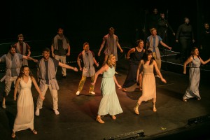 Risen 2015-10